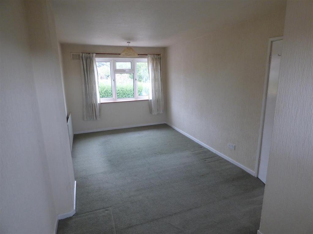 House in Nottingham, Inham Nook, Chilwell - View 5