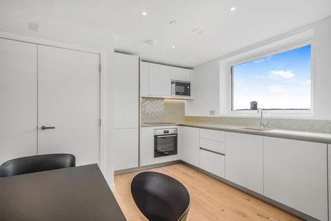 4 bedroom flat to rent, 161 Evelyn Street Deptford SE8