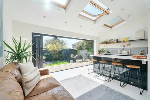 4 bedroom semi-detached house for sale, Francis Gardens, Winchester, Hampshire, SO23
