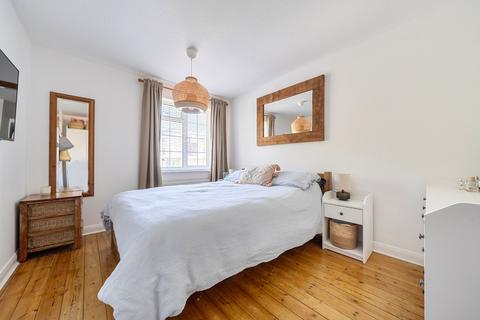 4 bedroom semi-detached house for sale, Francis Gardens, Winchester, Hampshire, SO23