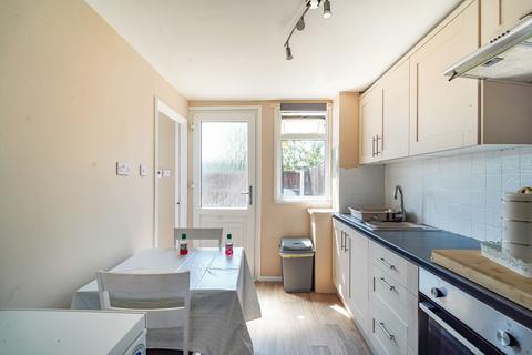 2 bedroom terraced house for sale, Woodbridge Vale, Leeds LS6