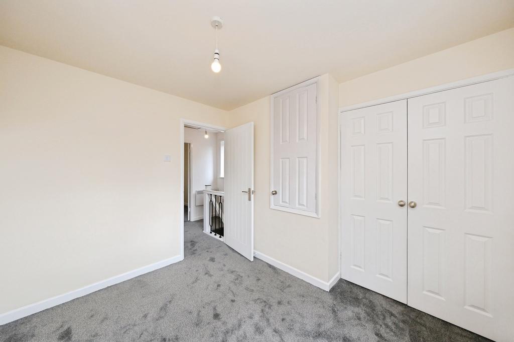 House in Gedling - More