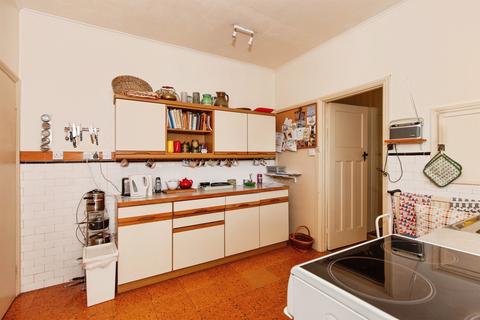 4 bedroom semi-detached house for sale, Gloucester Road, Bath