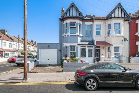 Milner Road, Thornton Heath, Surrey, CR7
