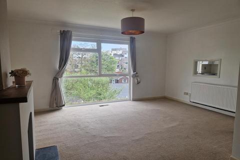 4 bedroom detached house to rent, Highfield Park Road, Launceston PL15