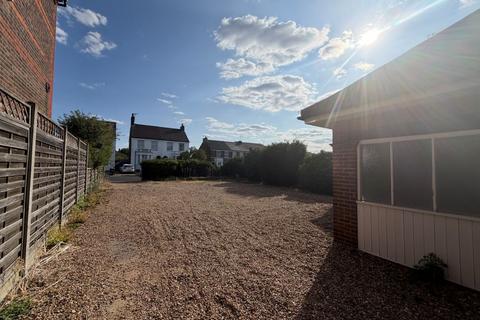 undefined, 52 Bushey Grove Road, Bushey, Hertfordshire, WD23 2JJ