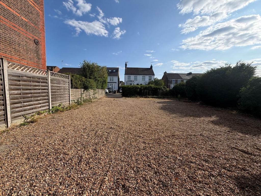 Driveway view, driveway