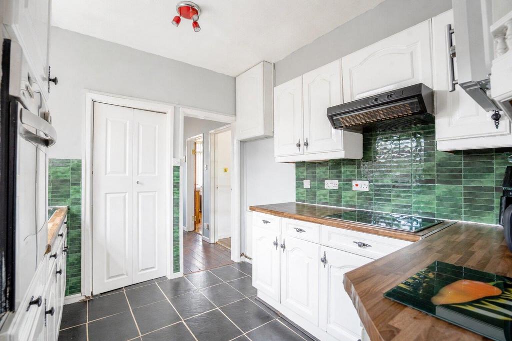 House in York, Knapton, Acomb - More