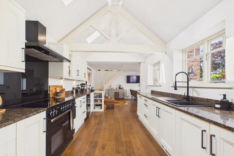 4 bedroom detached house for sale, Main Street, Skerne, Driffield, YO25 9HS