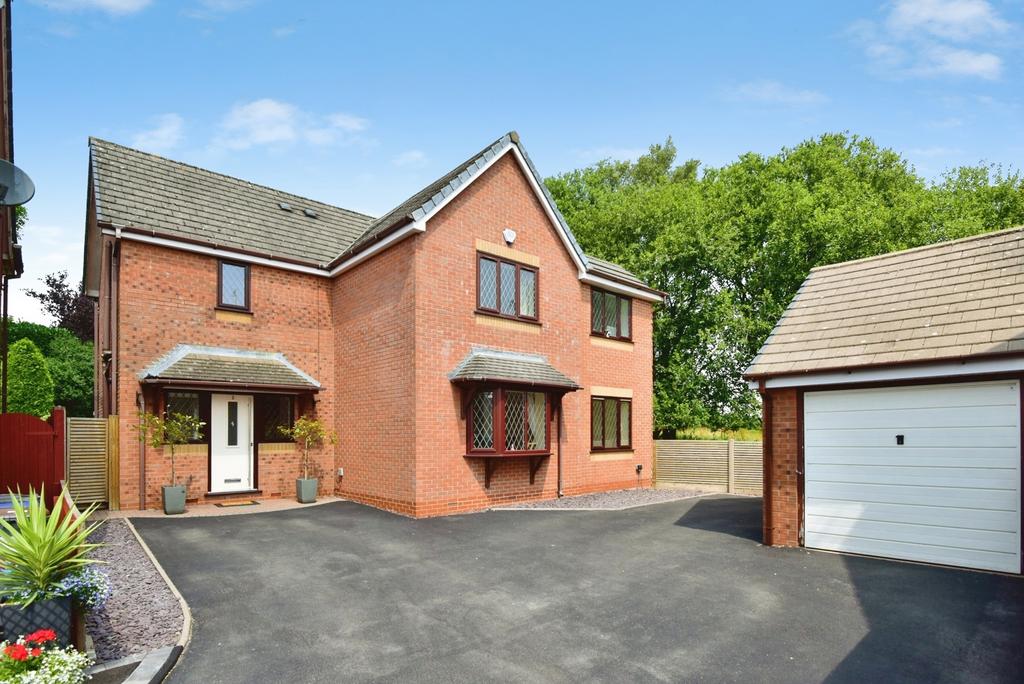 Willowcroft Way, STOKE-ON-TRENT...