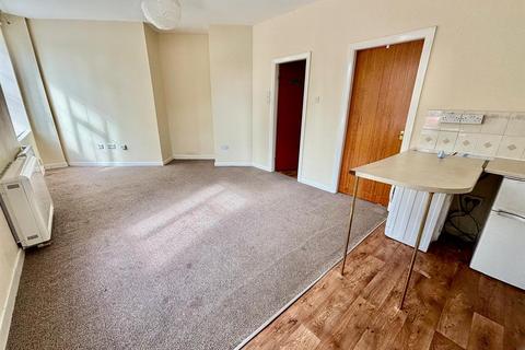 1 bedroom flat for sale, Tower Lane, Leeds