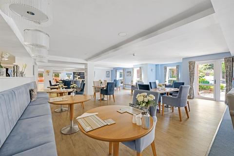 1 bedroom apartment for sale, Dukes Ride, Crowthorne, RG45 6GT