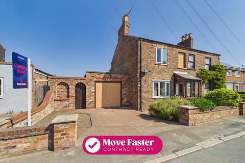 2 bedroom semi-detached house for sale, Driffield, East Riding of Yorkshire YO25