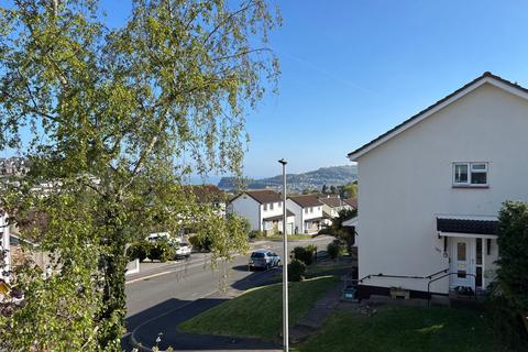 3 bedroom flat to rent, Coombe View, Teignmouth, TQ14