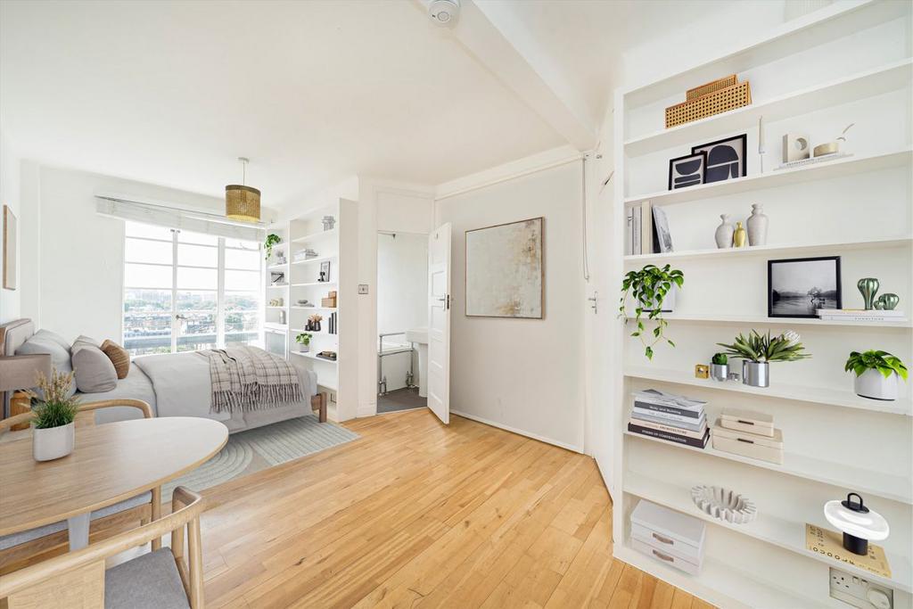 Open-plan living area, open plan living