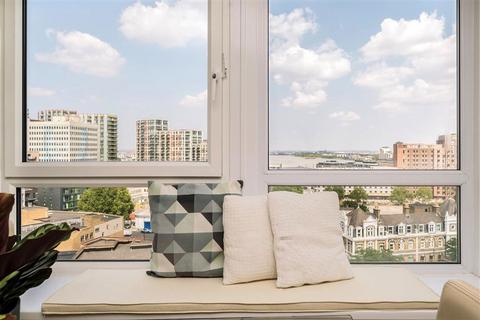 2 bedroom flat for sale, Calderwood Street, Woolwich SE18