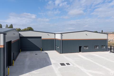 Distribution warehouse to rent, Sinfin Ln Derby DE24 9GL