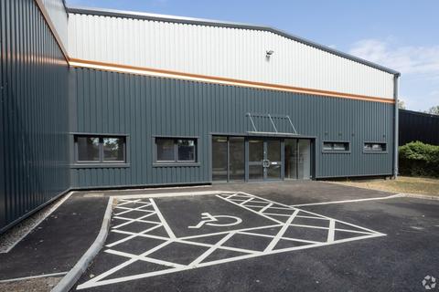 Distribution warehouse to rent, Sinfin Ln Derby DE24 9GL