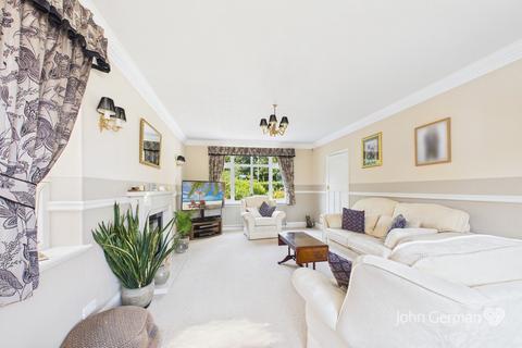 4 bedroom detached house for sale, Rowley Avenue, Stafford