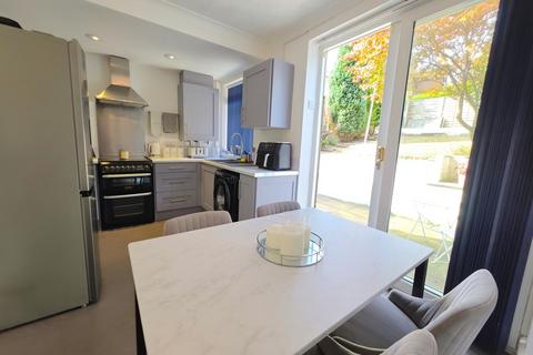 2 bedroom semi-detached house for sale, Cromer Road, Northwood, Stoke-on-Trent