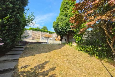 2 bedroom semi-detached house for sale, Cromer Road, Northwood, Stoke-on-Trent