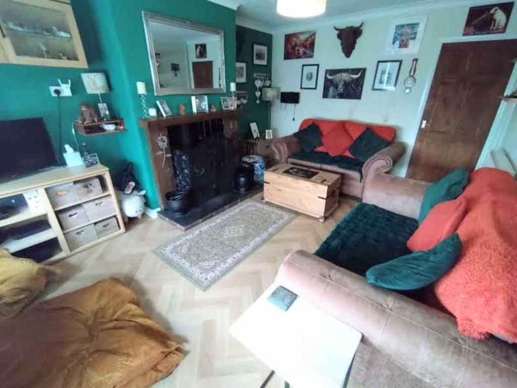 Living room, fireplace
