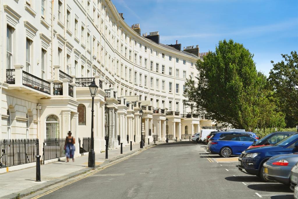 Adelaide Crescent, Hove