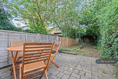 2 bedroom terraced house to rent, West Street, Oxford, OX2