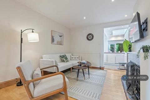 2 bedroom terraced house to rent, West Street, Oxford, OX2