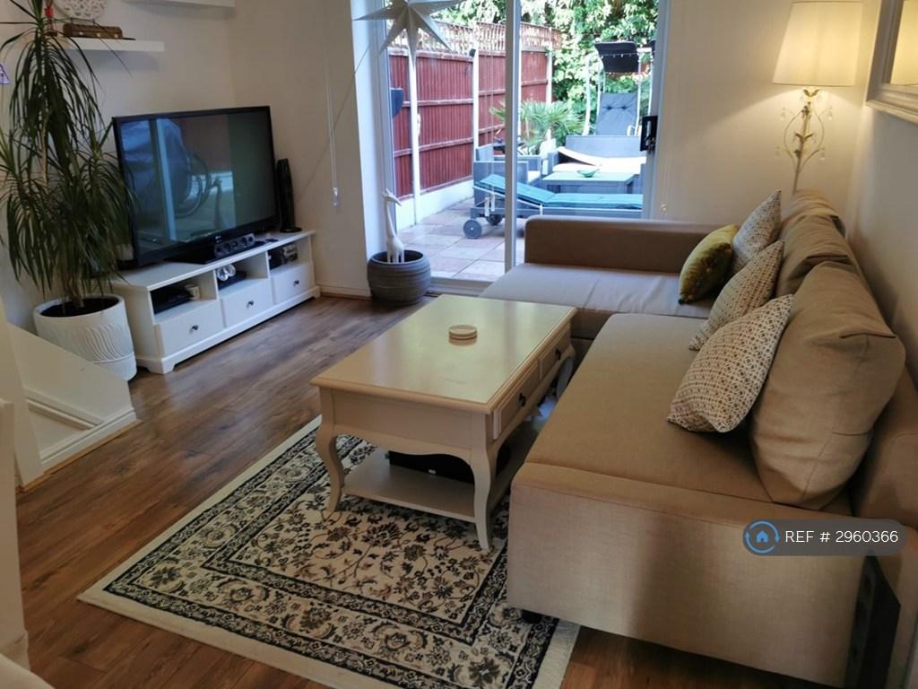 House in East London - View 2