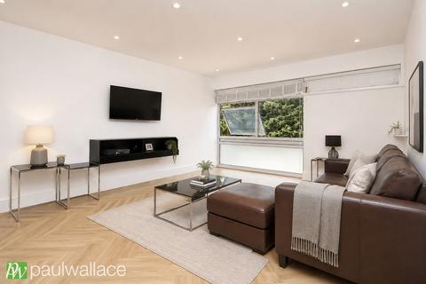 2 bedroom apartment for sale, Barclay Court, Hoddesdon|942 Year Lease|Chain Free