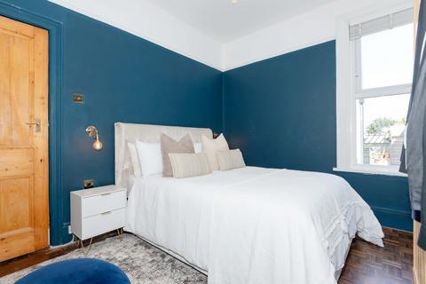 1 bedroom flat for sale, Brighton Road, Lancing, BN15