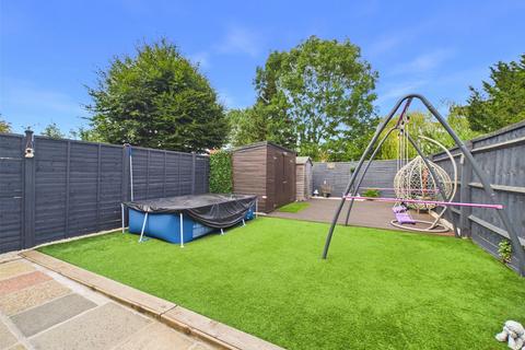 3 bedroom terraced house for sale, Springfield Gardens, Oxfordshire OX39