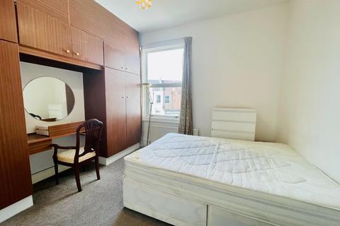 undefined, West Ealing W13