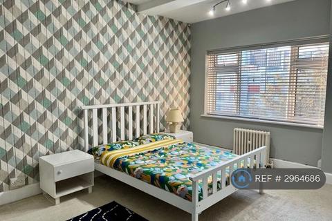 2 bedroom flat to rent, Lansdowne House, Bournemouth, BH1