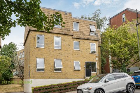Jasper Road, London, SE19