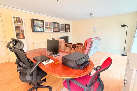 3 bedroom apartment for sale, Edward Court, Birmingham B16