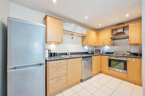 2 bedroom flat for sale, Hollins Drive, Stafford, Staffordshire, ST16