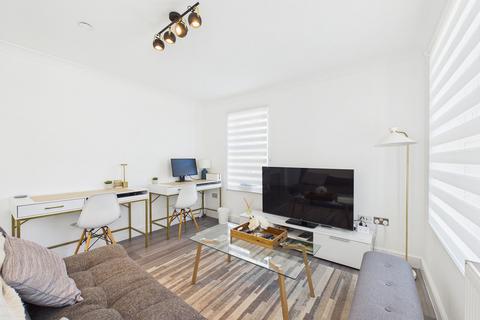 2 bedroom apartment for sale, Apt 5, Villa Court, Castlemona Avenue, Douglas, IM2 4EA