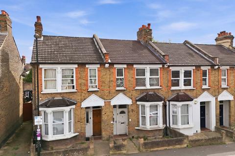 1 bedroom flat for sale, Gillett Road, Thornton Heath, CR7 8RL