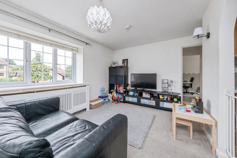 2 bedroom detached house for sale, Lullingstone Drive, Bancroft Park, Milton Keynes, Buckinghamshire, MK13