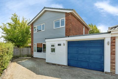 4 bedroom link detached house for sale, Bod Offa Drive, Buckley, Flintshire, CH7