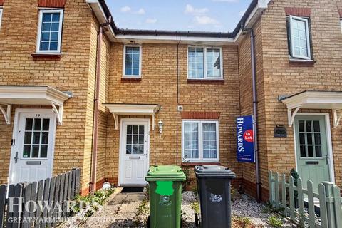 2 bed terraced house for rent in Salk Road, GREAT YARMOUTH