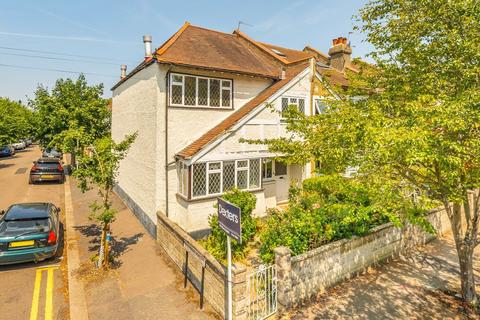 Bournemouth Road, Wimbledon SW19