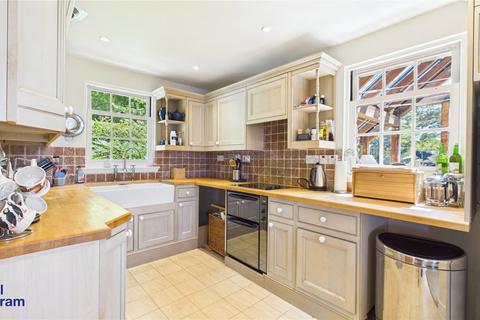 4 bedroom detached house for sale, Hollytree Cottage, Craobh Haven, Lochgilphead, Argyll and Bute, PA31