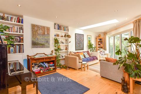 6 bedroom semi-detached house for sale, Ferrers Road, Lewes BN7