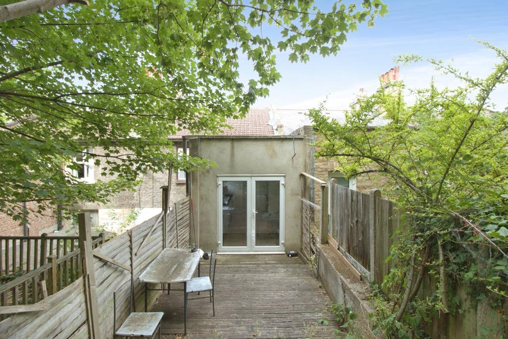 Decking area
