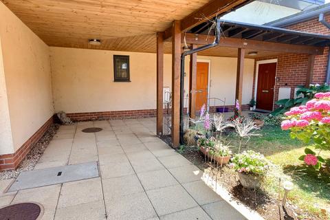 2 bedroom retirement property for sale, Trafalgar Road, Tewkesbury GL20