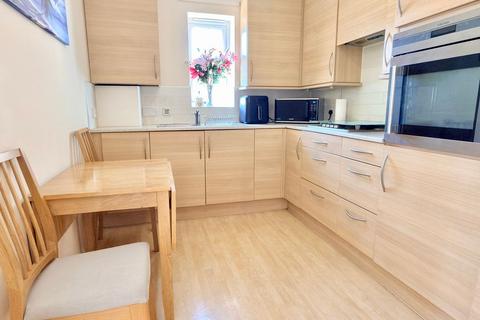 2 bedroom retirement property for sale, Trafalgar Road, Tewkesbury GL20