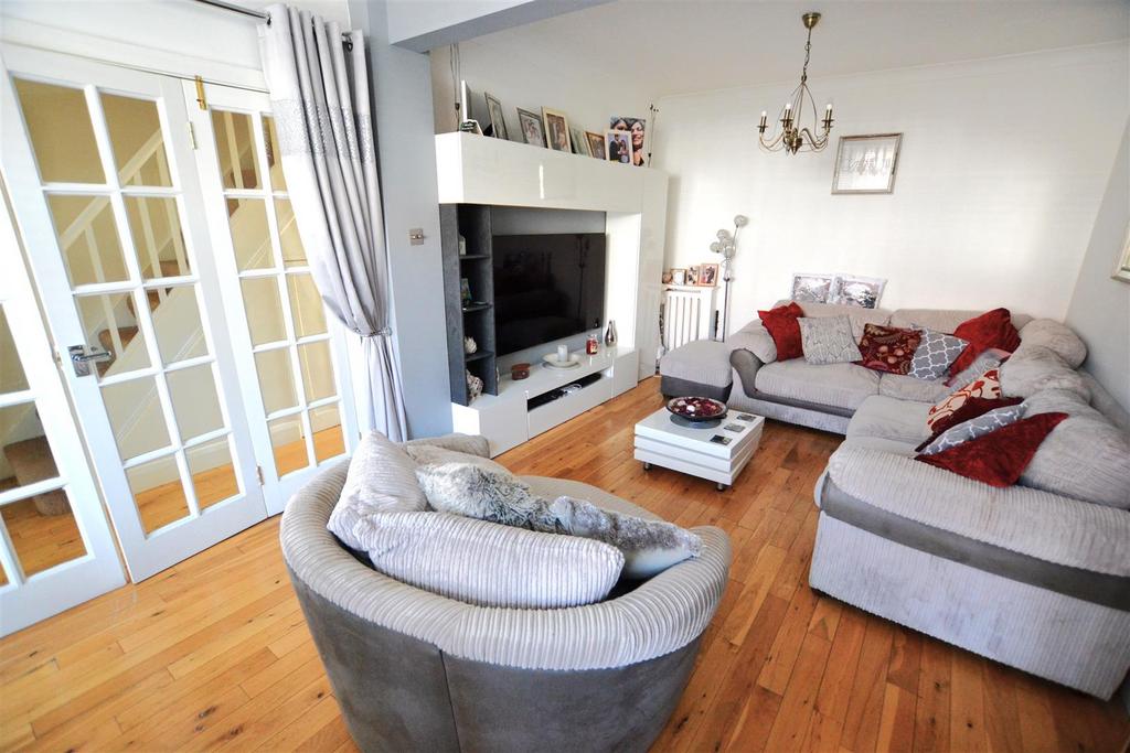 Living room, fireplace